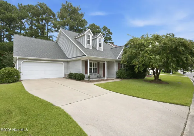 Photo 1 of Single family home for sale at 104 Uster Ct, New Bern, NC 28562 | MLS# 100599242 | Listing updated on 2026-09-09