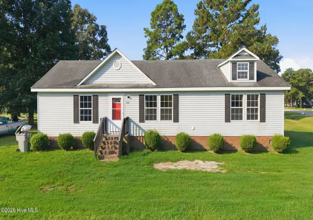 Photo 1 of Single family home for sale at 506 Britannia Dr, Greenville, NC 27834 | MLS# 100596391 | Listing updated on 2026-08-26