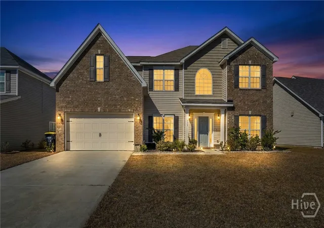 Photo 1 of Single family home for sale at 125 Grimsby Rd, Savannah, GA 31407 | MLS# SA363000 | Listing updated on 2026-08-19