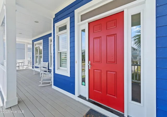 Photo 3 of Single family home for sale at 505 Caswell Beach Rd, Oak Island, NC 28465 | MLS# 100504065 | Listing updated on 2026-08-18