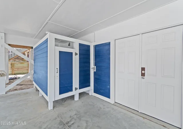 Photo 3 of Single family home for sale at 505 Caswell Beach Rd, Oak Island, NC 28465 | MLS# 100504065 | Listing updated on 2026-08-18