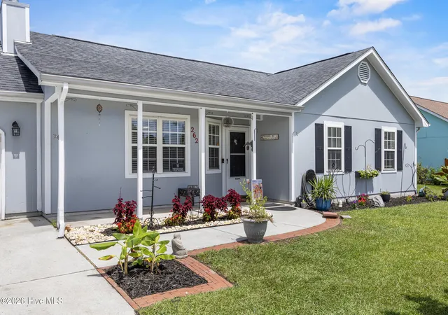 Photo 2 of Single family home for sale at 262 Parnell Rd, Hubert, NC 28539 | MLS# 100594304 | Listing updated on 2026-09-19