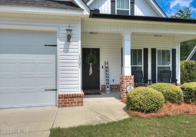 Photo 4 of Single family home for sale at 1307 Lake Greenwood Dr, North Augusta, SC 29841 | MLS# 100598604 | Listing updated on 2026-10-08