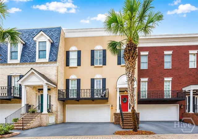 Photo 1 of Townhouse for sale at 25 Wyndham Ct, Savannah, GA 31410 | MLS# SA361387 | Listing updated on 2026-08-20