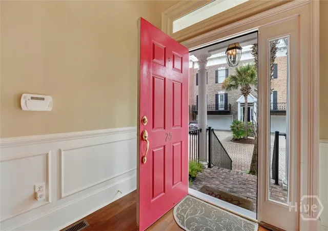 Photo 3 of Townhouse for sale at 25 Wyndham Ct, Savannah, GA 31410 | MLS# SA361387 | Listing updated on 2026-08-20