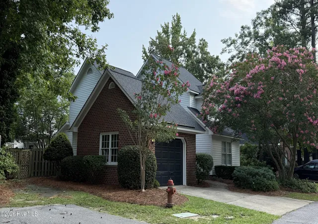Photo 17 of Townhouse for sale at 105 Gates Dr, Winterville, NC 28590 | MLS# 100591879 | Listing updated on 2026-10-07