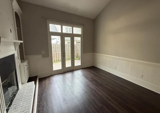 Photo 3 of Townhouse for sale at 105 Gates Dr, Winterville, NC 28590 | MLS# 100591879 | Listing updated on 2026-09-18