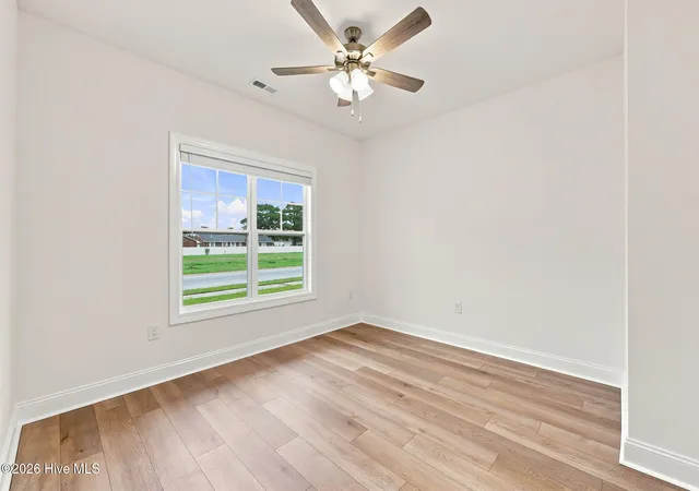 Photo 4 of Single family home for sale at 4032 Regina Ln, Ayden, NC 28513 | MLS# 100595108 | Listing updated on 2026-10-08