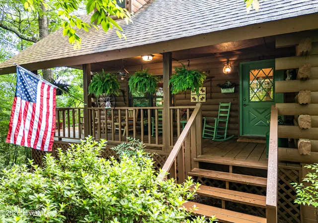 Photo 3 of Single family home for sale at 126 Remington Ln, Murphy, NC 28906 | MLS# 100582077 | Listing updated on 2026-08-19
