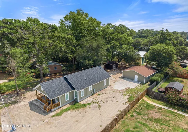 Photo 1 of Multi family home for sale at 4615 Masonboro Loop Rd, Wilmington, NC 28409 | MLS# 100598546 | Listing updated on 2026-08-24