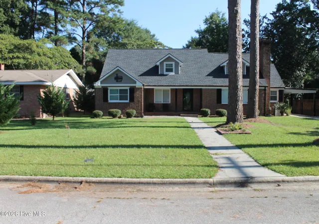 2nd image of 227 E College St, Whiteville, NC 28472 | MLS# 100597345