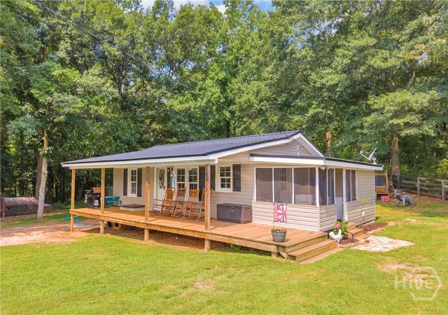 Photo 3 of Single family home for sale at 4119 Highway 106 N, Danielsville, GA 30633 | MLS# CL361652 | Listing updated on 2026-08-21