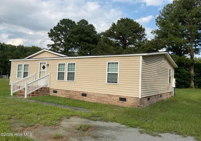 Photo 1 of Manufactured home for sale at 920 Benjamin Dr, Greenville, NC 27834 | MLS# 100598937 | Listing updated on 2026-09-17