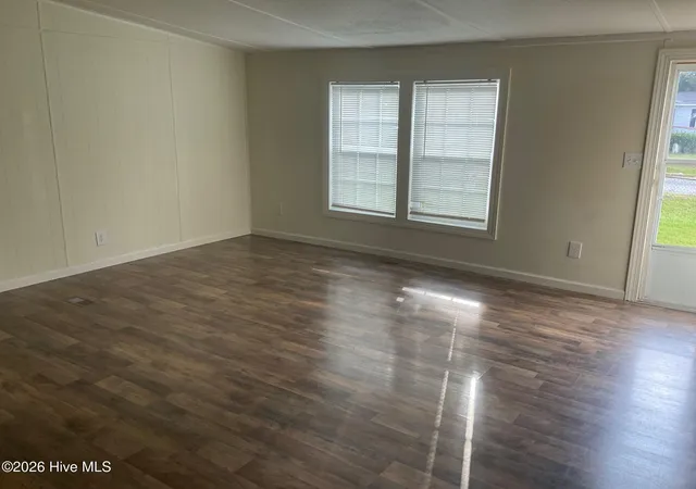 Photo 3 of Manufactured home for sale at 920 Benjamin Dr, Greenville, NC 27834 | MLS# 100598937 | Listing updated on 2026-09-17
