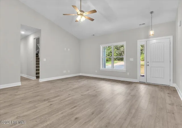 Photo 3 of Single family home for sale at 170 Middleton Pl, Sneads Ferry, NC 28460 | MLS# 100584439 | Listing updated on 2026-09-01