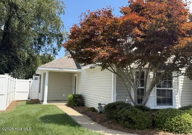 Photo 3 of Townhouse for sale at 4710 Gardenia Cir, Rocky Mount, NC 27804 | MLS# 100598505 | Listing updated on 2026-08-24