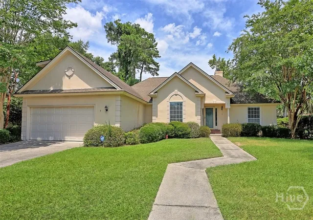 Photo 2 of Single family home for sale at 5 Indian Summer Ct, Savannah, GA 31410 | MLS# SA361281 | Listing updated on 2026-08-23