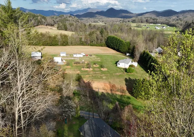 Photo 37 of Manufactured home for sale at 67 Eagle Ln, Hayesville, NC 28904 | MLS# 98519846 | Listing updated on 2026-08-18