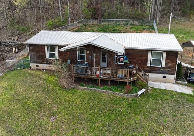 Photo 4 of Manufactured home for sale at 67 Eagle Ln, Hayesville, NC 28904 | MLS# 98519846 | Listing updated on 2026-08-18