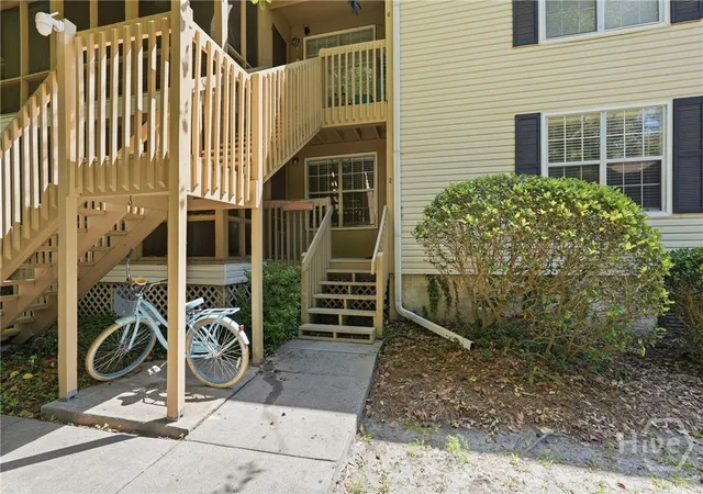 Photo 2 of Condo for sale at 401 N Cromwell Rd #D2, Savannah, GA 31410 | MLS# SA358750 | Listing updated on 2026-08-21