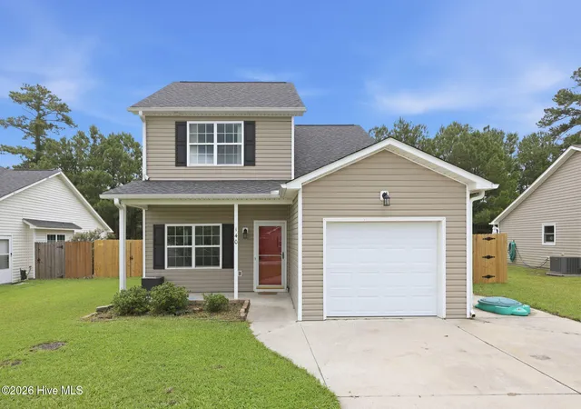 Photo 1 of Single family home for sale at 140 Crooked Run Dr, New Bern, NC 28560 | MLS# 100594632 | Listing updated on 2026-09-04