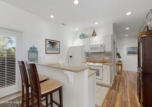 Photo 4 of Condo for sale at 104 S 3Rd St #I-1 & Slip 5 Atlantic Harbour, Morehead City, NC 28557 | MLS# 100599332 | Listing updated on 2026-08-27