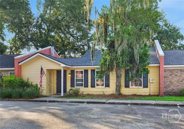 2nd image of 2 Harpoon Ct, Savannah, GA 31410 | MLS# SA362695