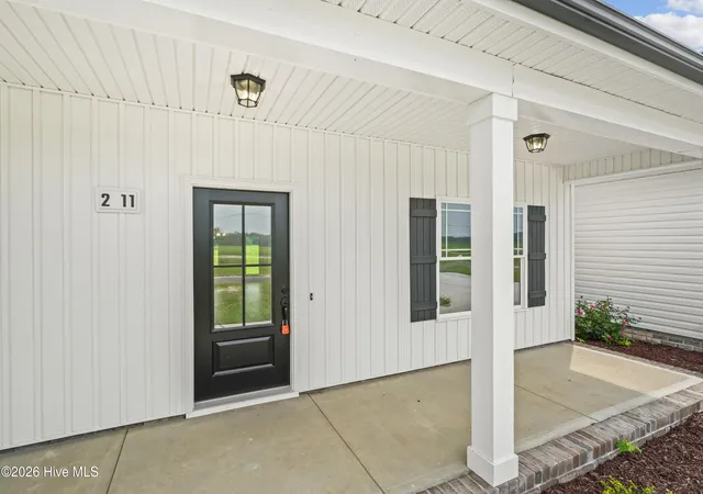 Photo 4 of Single family home for sale at 2811 S US 13 Hwy, Goldsboro, NC 27530 | MLS# 100557167 | Listing updated on 2026-10-08