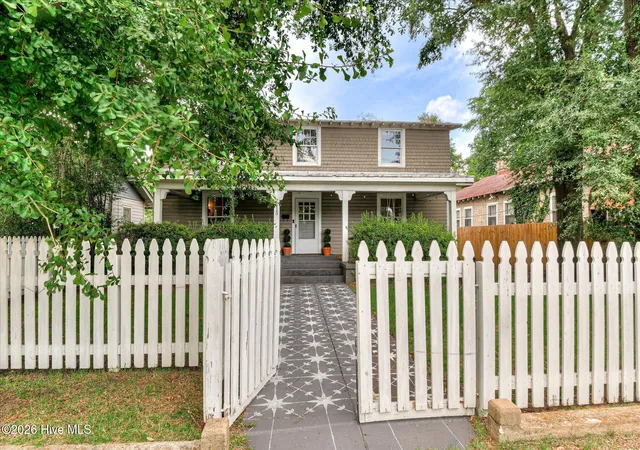 Photo 4 of Single family home for sale at 2515 Wrightsboro Rd, Augusta, GA 30904 | MLS# 100591075 | Listing updated on 2026-08-25