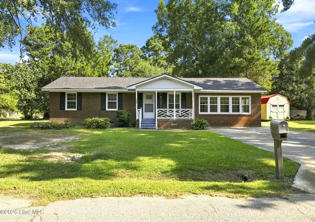 Photo 1 of Single family home for sale at 404 W Green St, Robersonville, NC 27871 | MLS# 100596701 | Listing updated on 2026-09-30