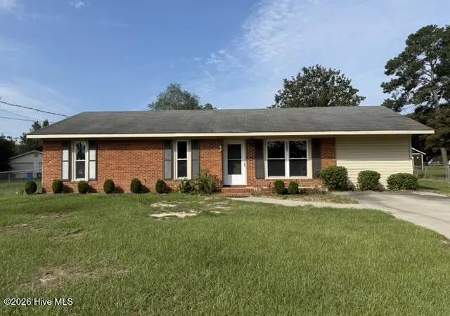 Photo 1 of Single family home for sale at 16760 Douglas Ave, Laurinburg, NC 28352 | MLS# 100597954 | Listing updated on 2026-09-01