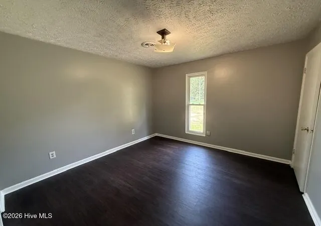 Photo 4 of Single family home for sale at 16760 Douglas Ave, Laurinburg, NC 28352 | MLS# 100597954 | Listing updated on 2026-09-01