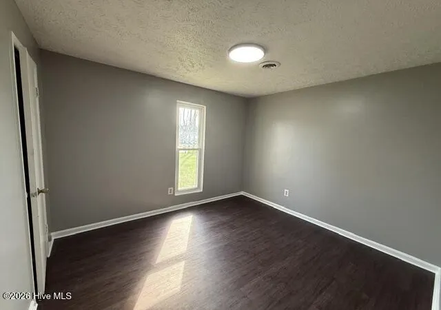Photo 5 of Single family home for sale at 16760 Douglas Ave, Laurinburg, NC 28352 | MLS# 100597954 | Listing updated on 2026-09-01