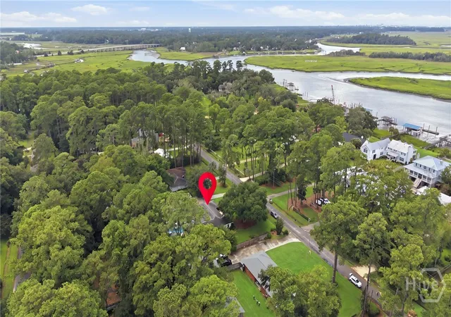 Photo 2 of Single family home for sale at 32 Falligant Ave, Savannah, GA 31410 | MLS# SA362603 | Listing updated on 2026-09-16