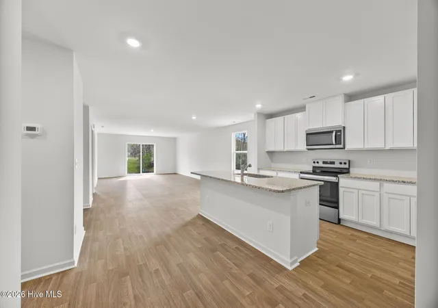 Photo 4 of Single family home for sale at 1030 Brooke Ridge Ln, Boiling Spring Lakes, NC 28461 | MLS# 100558289 | Listing updated on 2026-08-18