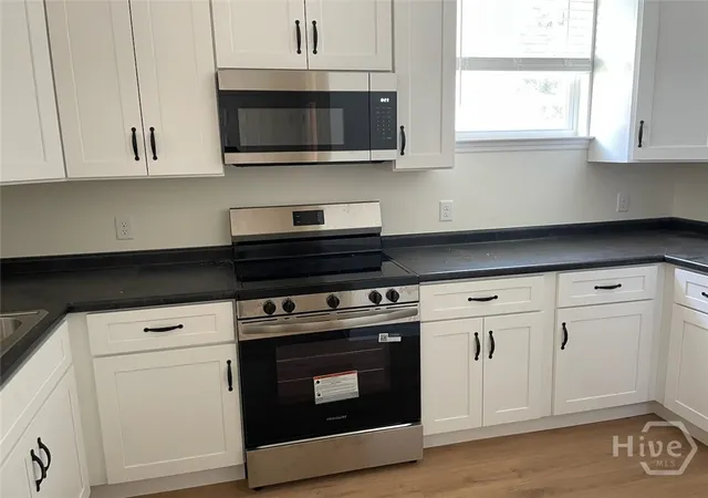 Photo 3 of Single family home for sale at 4203 Fayette St, Savannah, GA 31405 | MLS# SA352864 | Listing updated on 2026-09-13