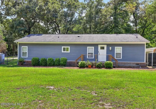 Photo 1 of Manufactured home for sale at 405 Sand Ridge Rd, New Bern, NC 28560 | MLS# 100599472 | Listing updated on 2026-09-10