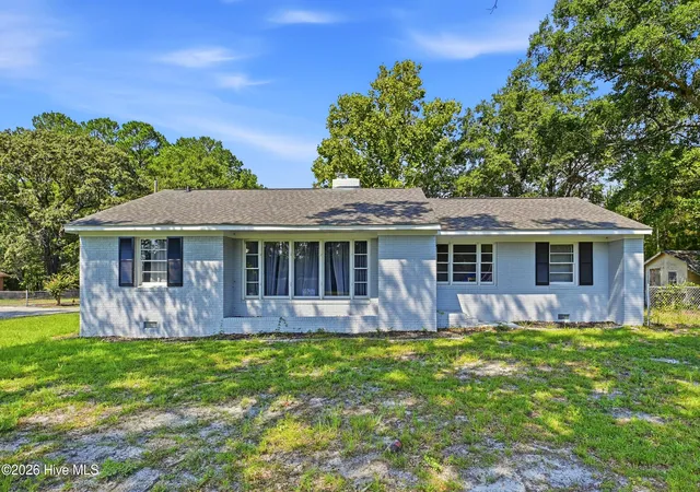 Photo 1 of Single family home for sale at 308 Holmes St, Shallotte, NC 28470 | MLS# 100598522 | Listing updated on 2026-09-12
