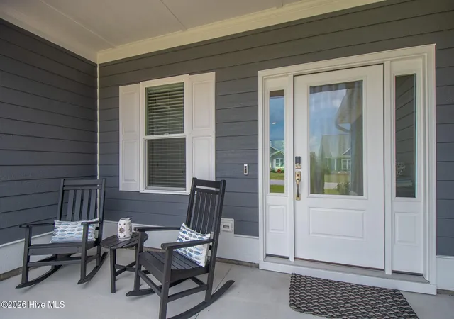 Photo 3 of Single family home for sale at 421 Taylorwood Dr, Beaufort, NC 28516 | MLS# 100578946 | Listing updated on 2026-08-19