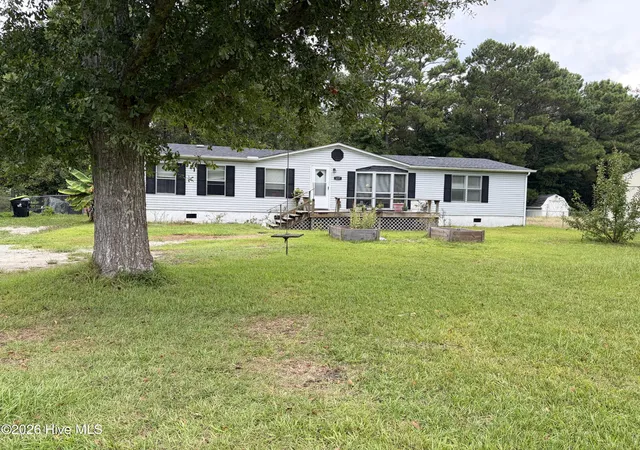 Photo 4 of Manufactured home for sale at 127 Hatcher Dr, Newport, NC 28570 | MLS# 100598630 | Listing updated on 2026-09-05