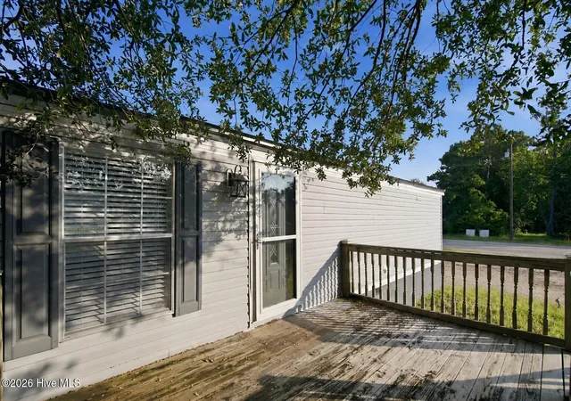Photo 4 of Manufactured home for sale at 6110 Gordon Rd, Wilmington, NC 28411 | MLS# 100594032 | Listing updated on 2026-08-25