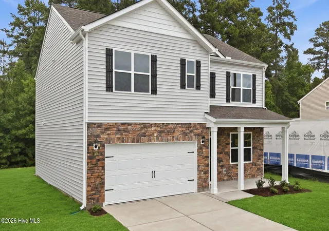 Photo 3 of Single family home for sale at 1405 Green Ridge Dr, Winterville, NC 28590 | MLS# 100597445 | Listing updated on 2026-09-15