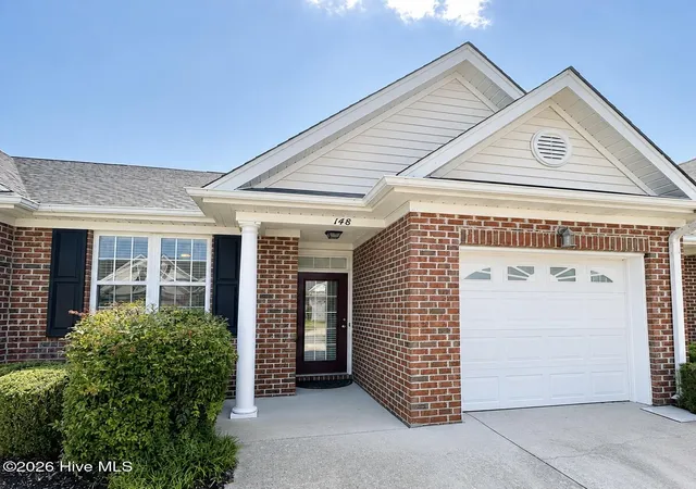 Townhouse for sale at 5006 Carleton Dr #Unit 148, Wilmington, NC 28403 | MLS# 100593055 | Listing updated on 2026-09-14