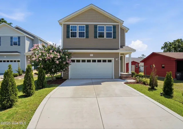 Photo 1 of Single family home for sale at 935 W Illinois Ave, Southern Pines, NC 28387 | MLS# 100596190 | Listing updated on 2026-08-28