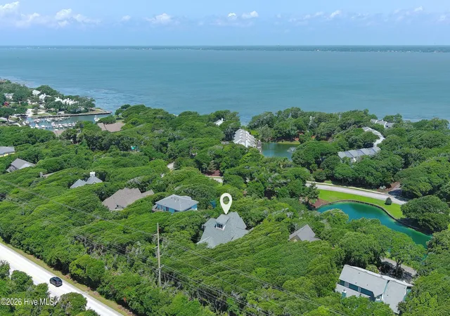 Photo 2 of Single family home for sale at 573 Coral Ridge Rd, Atlantic Beach, NC 28512 | MLS# 100594428 | Listing updated on 2026-08-25