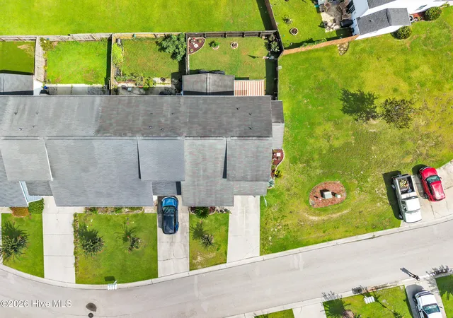 Photo 4 of Townhouse for sale at 115 Jessie Cir, Hubert, NC 28539 | MLS# 100593470 | Listing updated on 2026-08-25