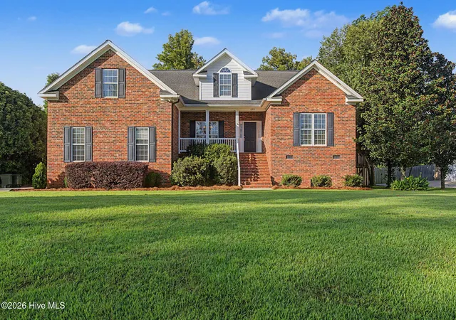 Photo 1 of Single family home for sale at 570 River N Dr, North Augusta, SC 29841 | MLS# 100596603 | Listing updated on 2026-08-24