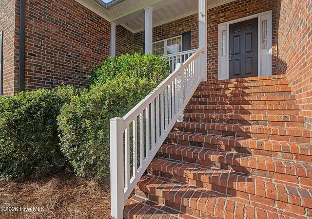 Photo 5 of Single family home for sale at 570 River N Dr, North Augusta, SC 29841 | MLS# 100596603 | Listing updated on 2026-08-24