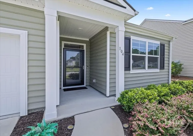 Photo 3 of Single family home for sale at 104 Coopers Rise, Pooler, GA 31322 | MLS# SA360667 | Listing updated on 2026-09-30