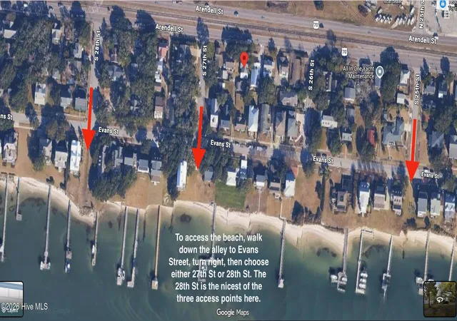 Photo 4 of Single family home for sale at 2609 Arendell St, Morehead City, NC 28557 | MLS# 100585011 | Listing updated on 2026-09-11